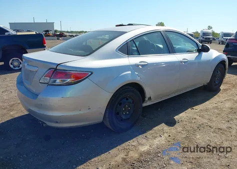 2012 Mazda Mazda6 I Sport z USA, uszkodzony, nr VIN 1YVHZ8BH8C5M07978
